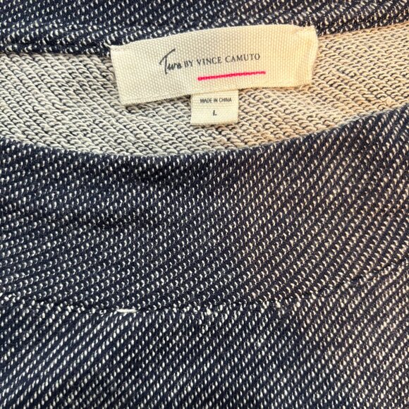 Navy Boho Top - Stunning Neck - Trumpeted Sleeves - Size L - Two by Vince Camuto - Picture 4 of 4